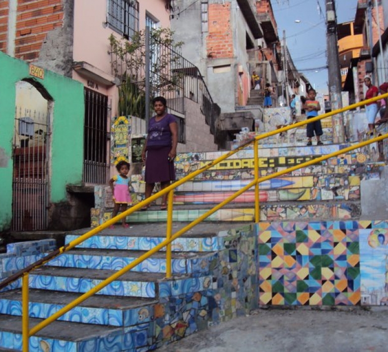escadaria monte alegre reformada pelo ateliê azu